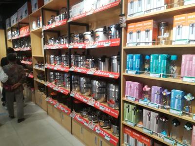 古交市家家利生活超市 化妝品批發的便捷之選