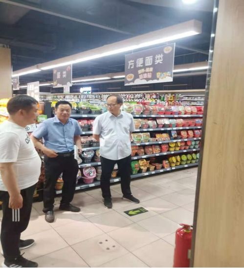 郯城縣供銷(xiāo)社開(kāi)展安全生產(chǎn)及日用品農(nóng)資經(jīng)營(yíng)督導(dǎo)檢查，筑牢安全與保供雙防線